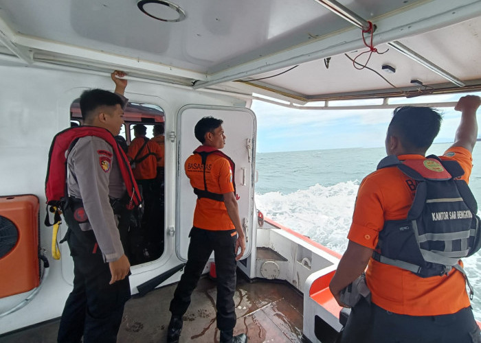 Bawa 5 Penumpang, Basarnas Bengkulu Lakukan Pencarian Kapal KM Athaf yang Hilang Kontak