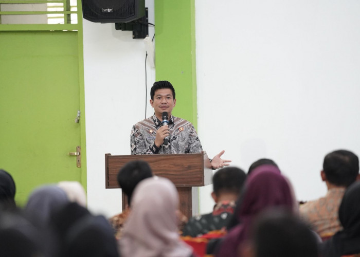 Gaji ke-13 ASN dan PPPK Bengkulu Utara Cair Pekan Depan, Bupati Arie Prioritaskan Biaya Masuk Sekolah Anak