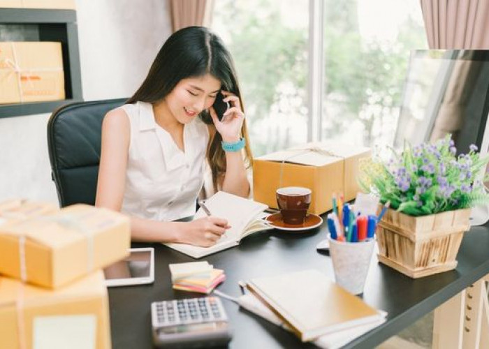 Wajib Tahu, Ini Alasan Kenapa Pria Lebih Suka Perempuan Mandiri 