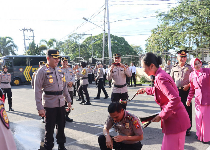 Puluhan Personel Polresta Bengkulu Naik Pangkat, Ini Pesan Kapolresta 