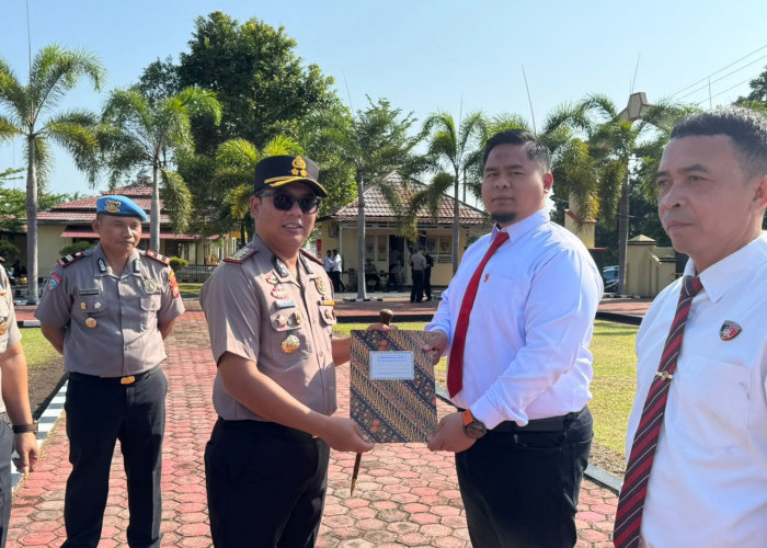 Ungkap Kasus Pembunuhan, Sejumlah Personel Polres Mukomuko Terima Penghargaan
