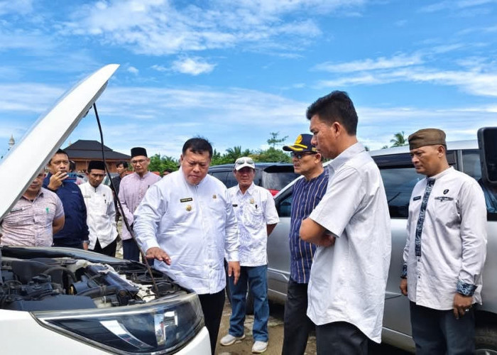 Puluhan Mobnas Dipinjamkan ke Instansi Vertikal Tetap Diservis Pakai APBD