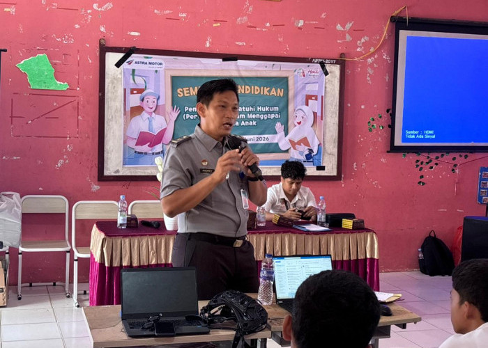 Sekolah Binaan Astra Motor Bengkulu Diberi Edukasi Taat Hukum Demi Raih Cita-cita