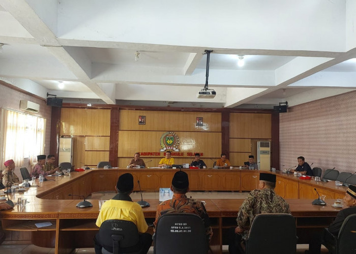 Insentif Pengurus Rumah Ibadah Belum Cair, Belasan Perwakilan Temui DPRD Bengkulu Selatan