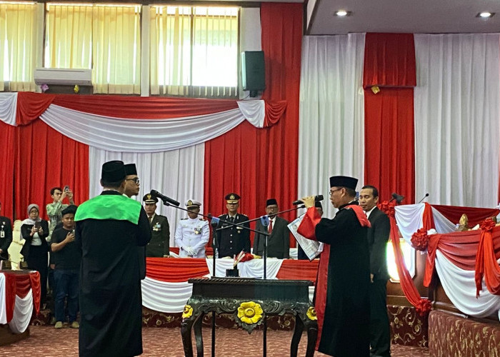 Teuku Zulkarnain Resmi Jabat Wakil Pimpinan DPRD Provinsi Bengkulu 