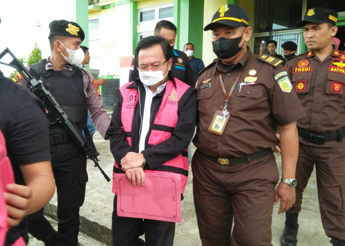 Tersangka Korupsi dan Ditahan, Sekda Bengkulu Tengah Diberhentikan 