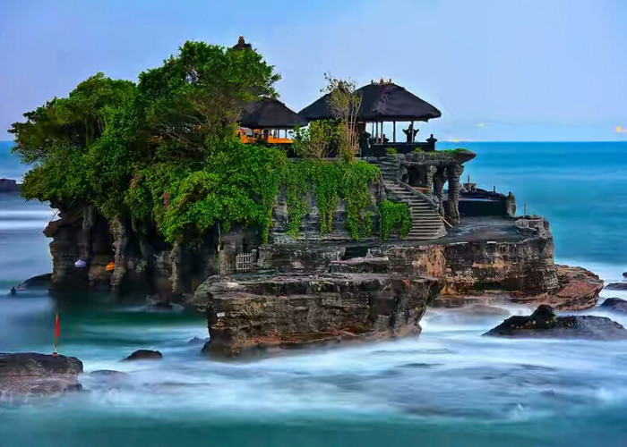 Mitos di Tanah Lot Bali, Konon Bisa Bikin Putus Cinta!