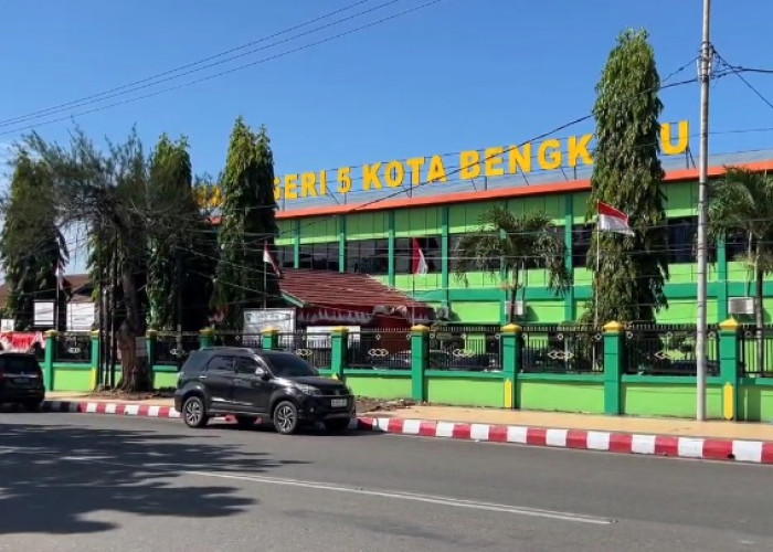 42 Siswa SMA N 5 Kota Bengkulu Resmi Dikeluarkan, Pemprov Minta Pemindahan Sekolah Sebelum Akhir Agustus 2025 