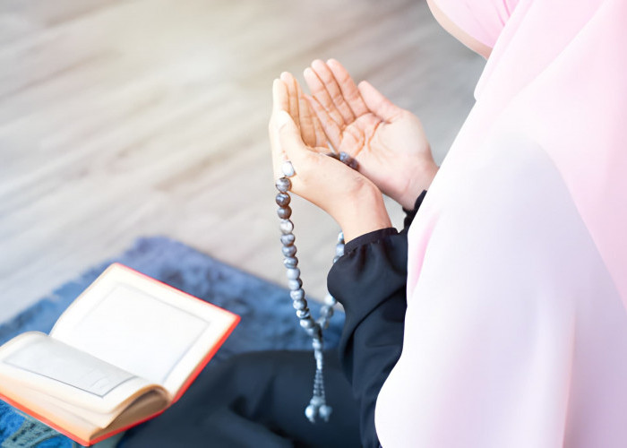 Bacaan Ayat Seribu Dinar: Keutamaan, Cara Mengamalkan, dan Waktu Membacanya