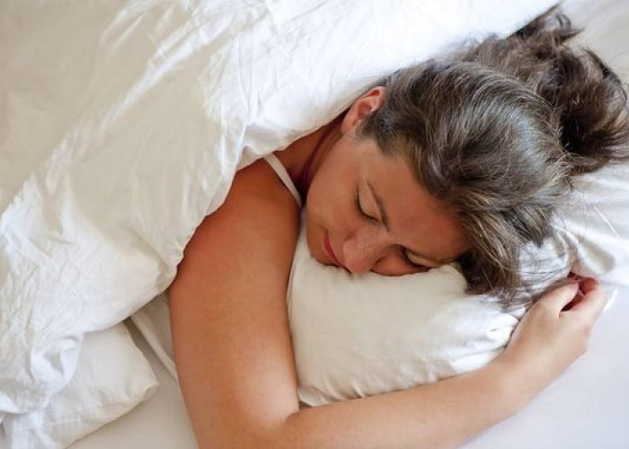 Sering Sekali Disepelkan, Begini Dampak Buruk Kebiasaan Tidur Tengkurap bagi Kesehatan