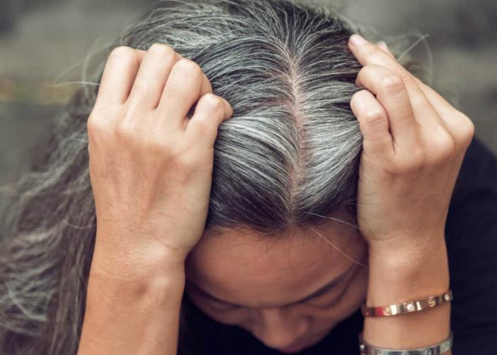 Begini Cara Ampuh Menghilangkan Cat Rambut dengan Soda Kue