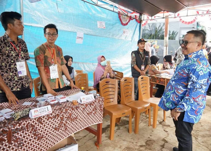 Pj Walikota Tinjau Pemungutan Suara di Kota Bengkulu