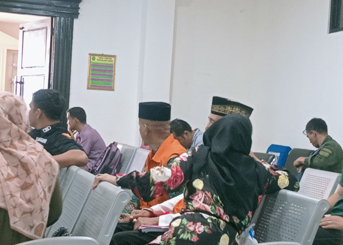 Sidang Perdana Kasus Korupsi Honor TKS, Mantan Pejabat Satpol PP Didakwa Palsukan Tanda Tangan
