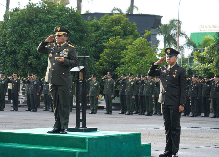 Danrem 041/Gamas Bengkulu Inspektur Upacara, Doakan Terbaik Bagi Pahlawan di Indonesia