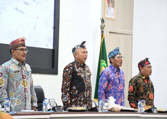 Wali Kota Bengkulu Apresiasi ASN Berprestasi, Siapkan Bonus Uang Tunai Rp1 Juta dan Hadiah Umrah