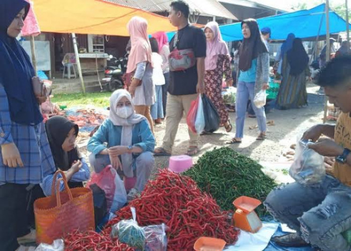 Harga Bahan Pokok di Mukomuko Menurun Jelang Ramadhan 2025, Stok Aman