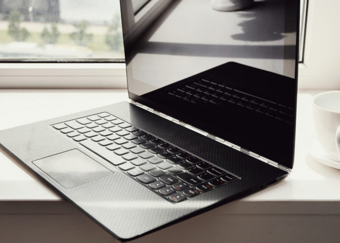 Macbook VS Laptop Windows, Mana Yang Terbaik?