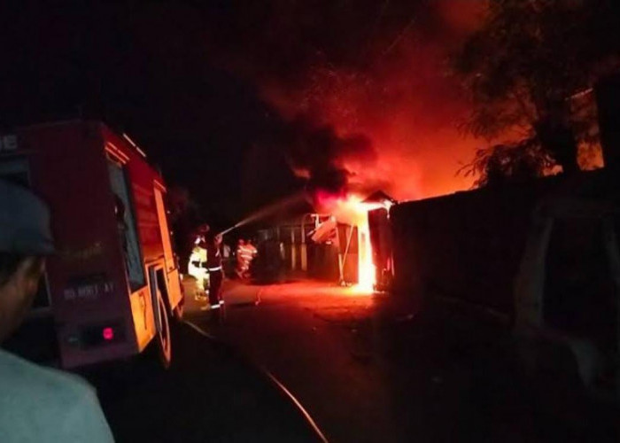 Waspada Api Lilin Saat Listrik Padam, Ini Imbauan Damkar Kota Bengkulu