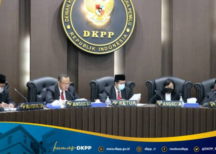 Putusan Sidang DKPP, 3 Anggota Bawaslu Bengkulu Tengah Diperingatkan, 3 Panwascam Diberhentikan Sementara