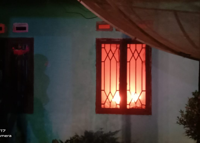 Ditinggal Mudik, Rumah di Karang Anyar 1 Hangus Terbakar