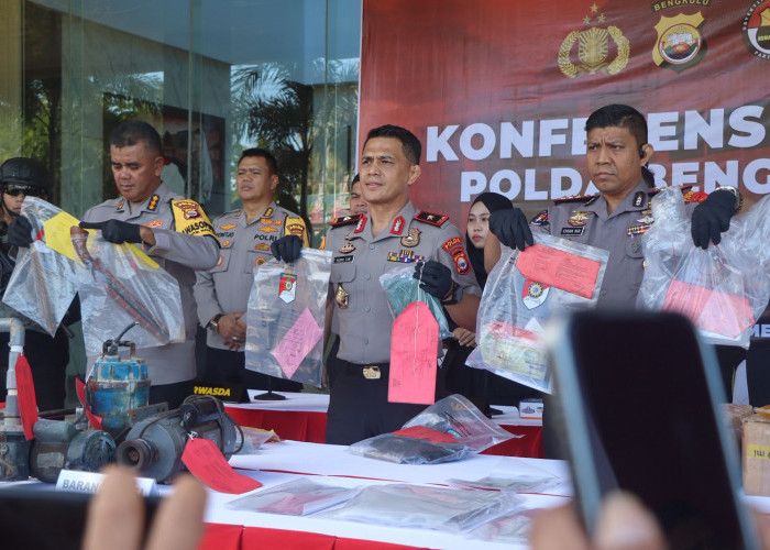 Ungkap Ratusan Kasus Curat, Curas, dan Curanmor, Polda Bengkulu Amankan Puluhan Barang Bukti dan Uang Tunai