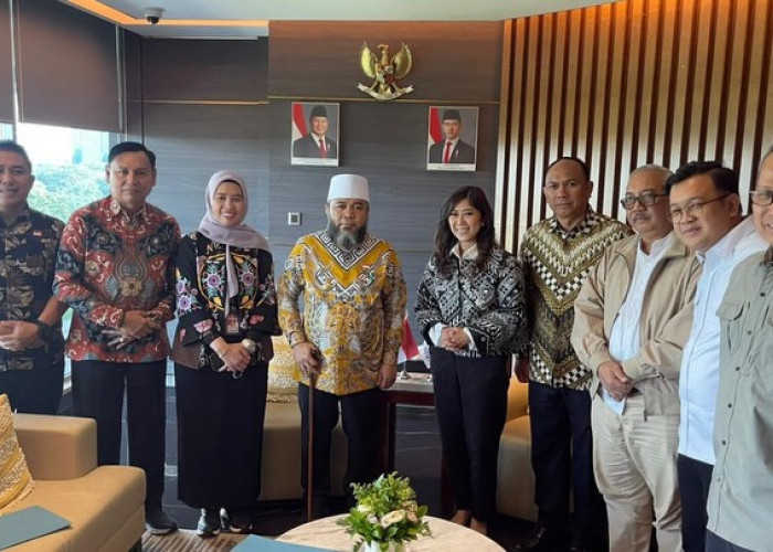 Gubernur Bengkulu Temui Menteri Komdigi, Bahas Sinyal Lemah di 40 Desa