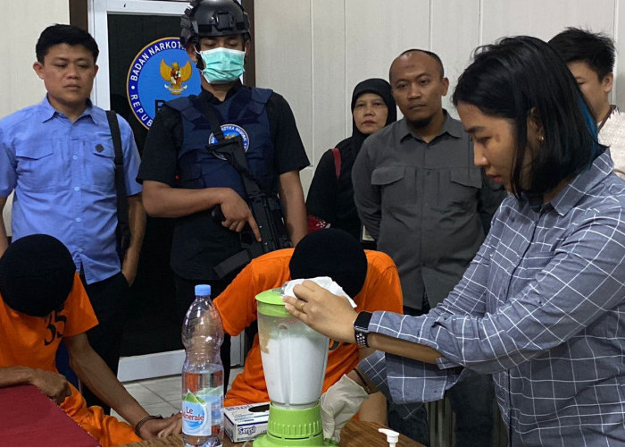 BNNP Bengkulu Tangkap Dua Residivis Pengedar Sabu, Puluhan Paket Barang Bukti Dimusnahkan