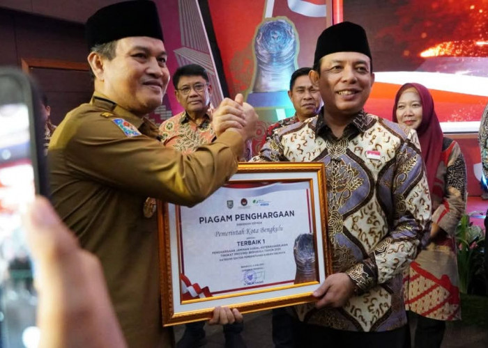 Pemkot Bengkulu Raih Paritrana Award Terbaik I Tingkat Provinsi, Bukti Komitmen Perlindungan Ketenagakerjaan