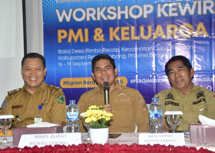 Wabup Hendri Buka Workshop Kewirausahaan Bagi Pekerja Migran 