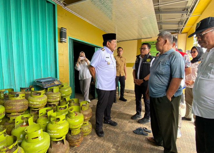 Pangkalan LPG 3 Kg Kembali Disidak Wagub Bengkulu, Mian: Dilarang Jual LPG Diatas Harga HET Rp 19 Ribu 