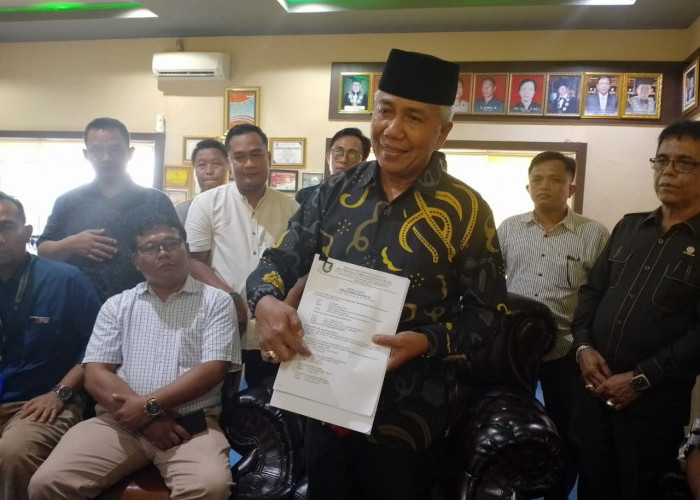 Bantah Korupsi, Rektor Unihaz akan Lapor Dosennya ke Aparat Penegak Hukum