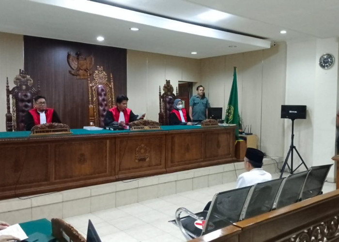 Tersandung Kasus Asusila, Oknum Pimpinan Ponpes Disidang 