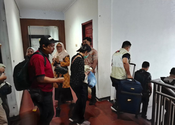 KPK Geledah 7 Rumah Pribadi, 1 Rumah Dinas dan 5 Kantor OPD di Bengkulu