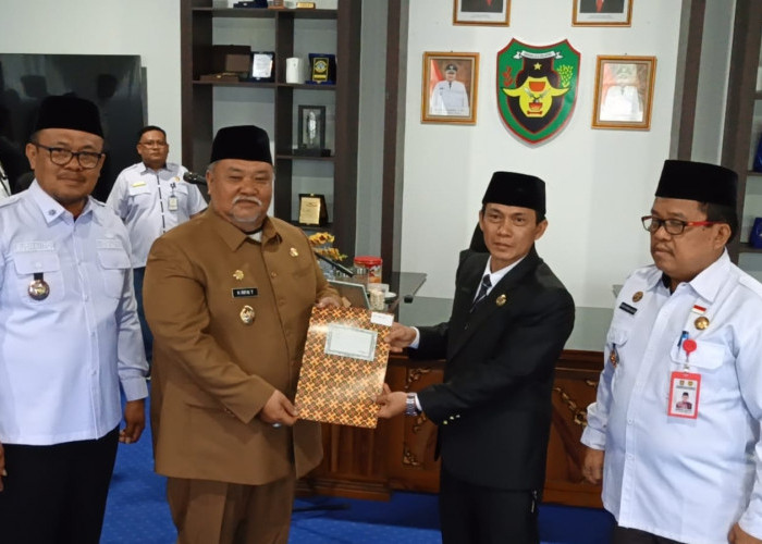 Kepala Perpustakaan Bengkulu Selatan Berganti, Bupati Tekankan Minat Baca