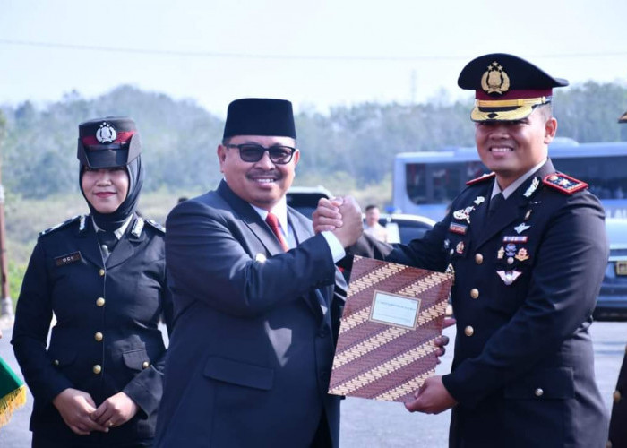 Pj Walikota Beri Penghargaan ke Polresta Bengkulu karena Berhasil Bekuk Komplotan Begal
