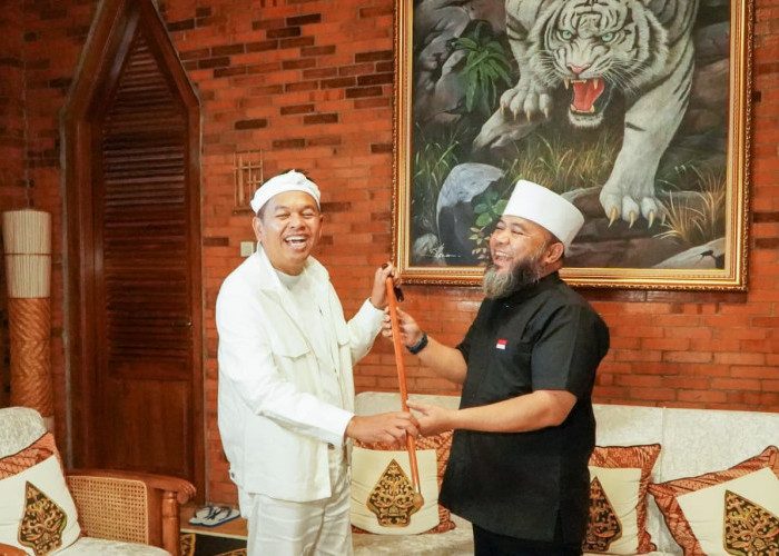 Gubernur Helmi Hasan Temui KDM dan Salurkan Bantuan untuk Bandung Barat