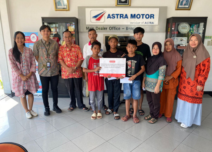Sinergi Bagi Negeri, Astra Motor Bengkulu Berikan Bantuan Beasiswa