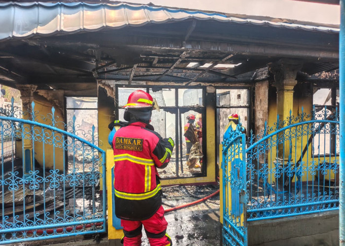 Kebakaran Hebat di Gang Damai Penggantungan Bengkulu, 21 Rumah Hangus Dilalap Api