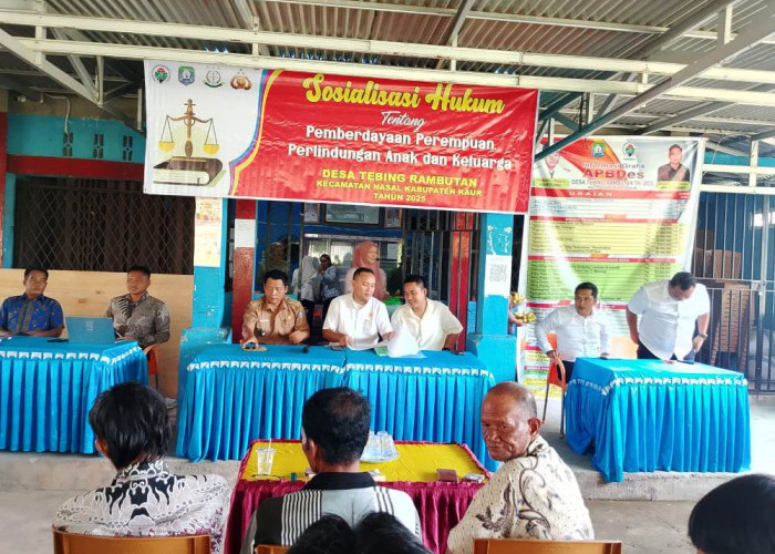 Tingkatkan Kesadaran Hukum, Pemdes Tebing Rambutan Gandeng Kejari Kaur Sosialisasi Perlindungan Perempuan