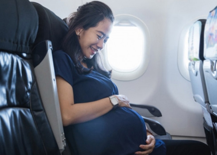 Selama masa kehamilan bolehkah Ibu Hamil Naik Pesawat Terbang?