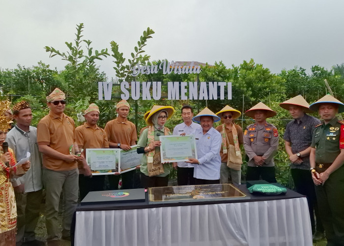 Sekda Rejang Lebong Sambut Tim Visitasi Kemenparekraf di Desa IV Suku Menanti