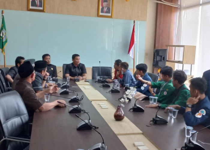 Tuntutan Massa Tidak Tercantum Dalam Surat, DPRD Provinsi Bengkulu Tolak Gelar Paripurna