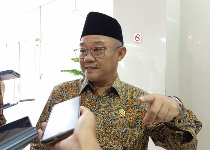 Mulai 2027, Kenaikan Kelas Tak Lagi Otomatis? Simak Penjelasan Mendikdasmen