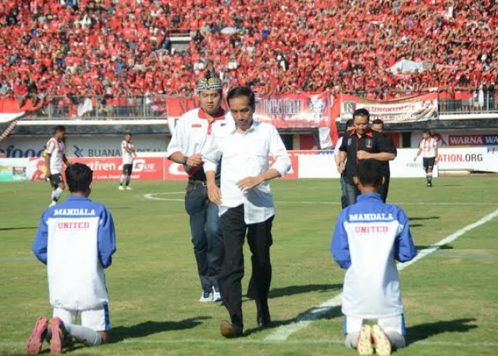 Presiden Jokowi Sampaikan Rasa Kecewa dan Sedih, Usai FIFA Batalkan Indonesia Jadi Tuan Rumah Piala Dunia 