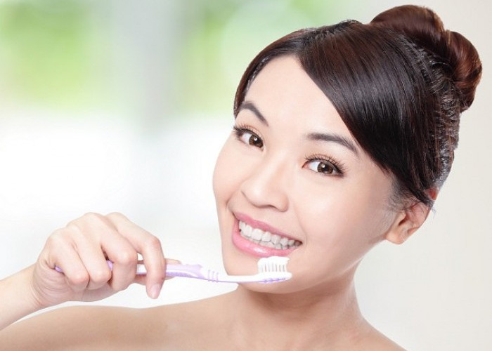 Cara Praktis Menggosok Gigi yang Baik dan Benar