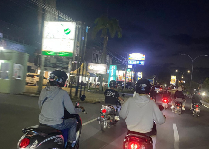 Astra Motor Bengkulu Bagikan Tips #Cari_Aman Saat Berkendara Malam Hari