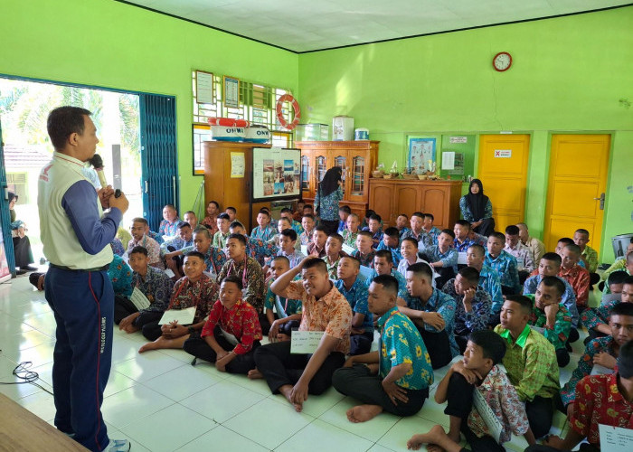 Konsisten Kampanyekan #Cari_Aman, Kali Ini Giliran SMKN 4 Kota Bengkulu