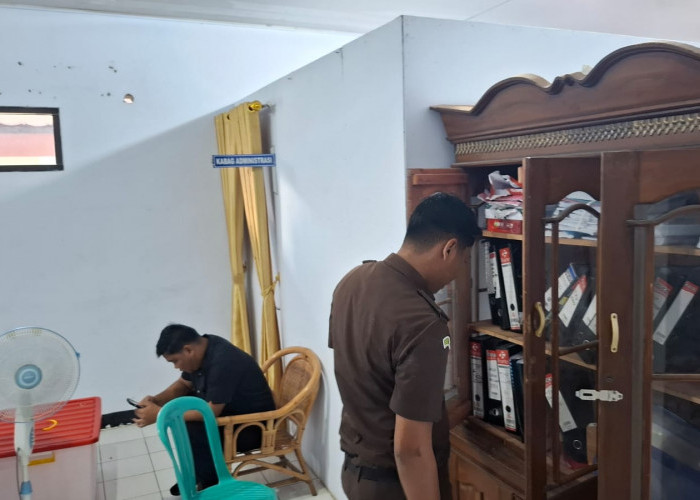 Jaksa Geledah RSUD Rejang Lebong