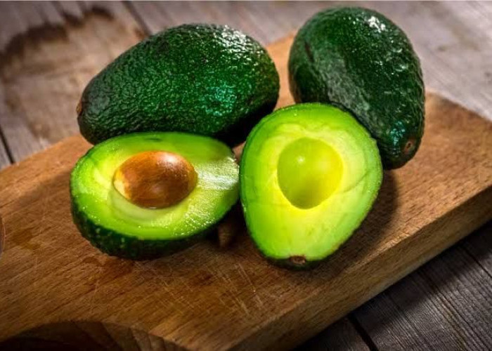 7 Manfaat Ibu Hamil Konsumsi Buah Alpukat Secara Rutin