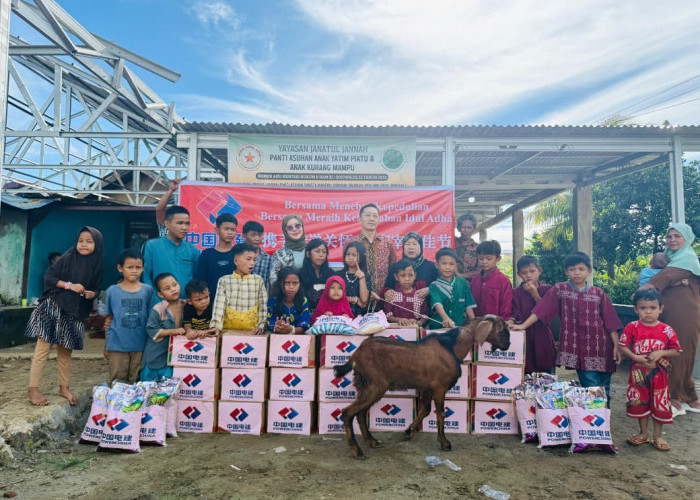 PT TLB Serahkan Hewan Kurban untuk Anak-Anak Panti Asuhan Mandiri Padang Serai dan Warga Teluk Sepang